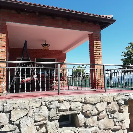 Madronos *